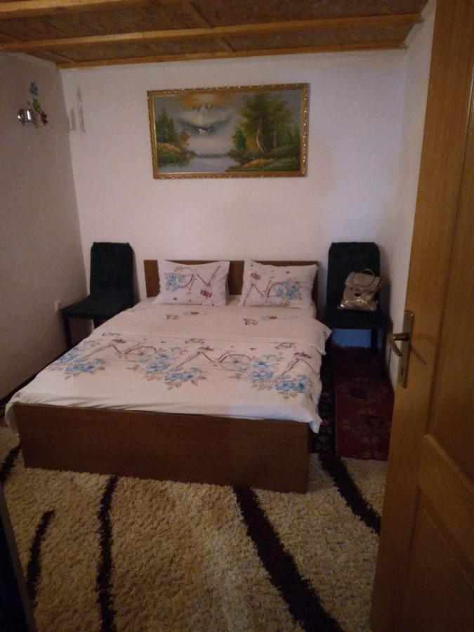 Vikendica Amra I Indir Villa Travnik Exterior photo